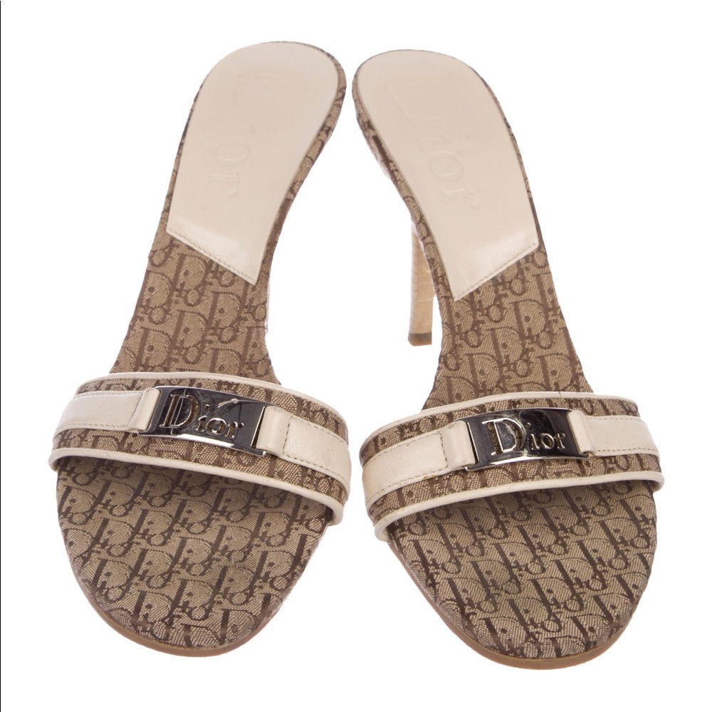 100% AUTH - CHRISTIAN DIOR Oblique Slide Sandals